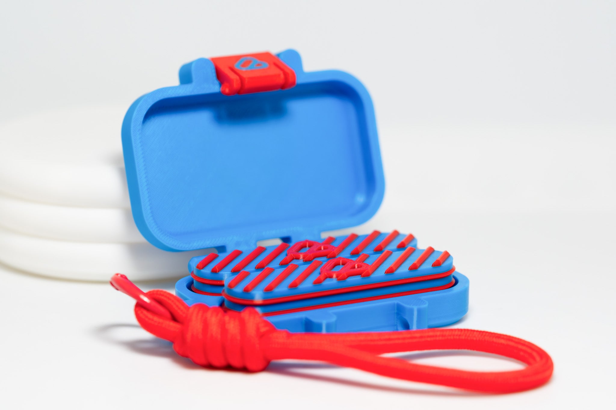 Bidgit (Blue/Red) with Hard Case