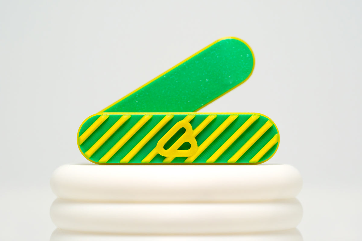 Bidgit (Green/Yellow) with Hard Case