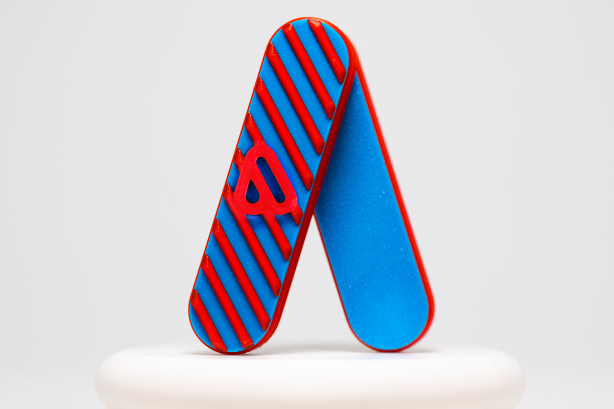Bidgit (Blue/Red) with Hard Case