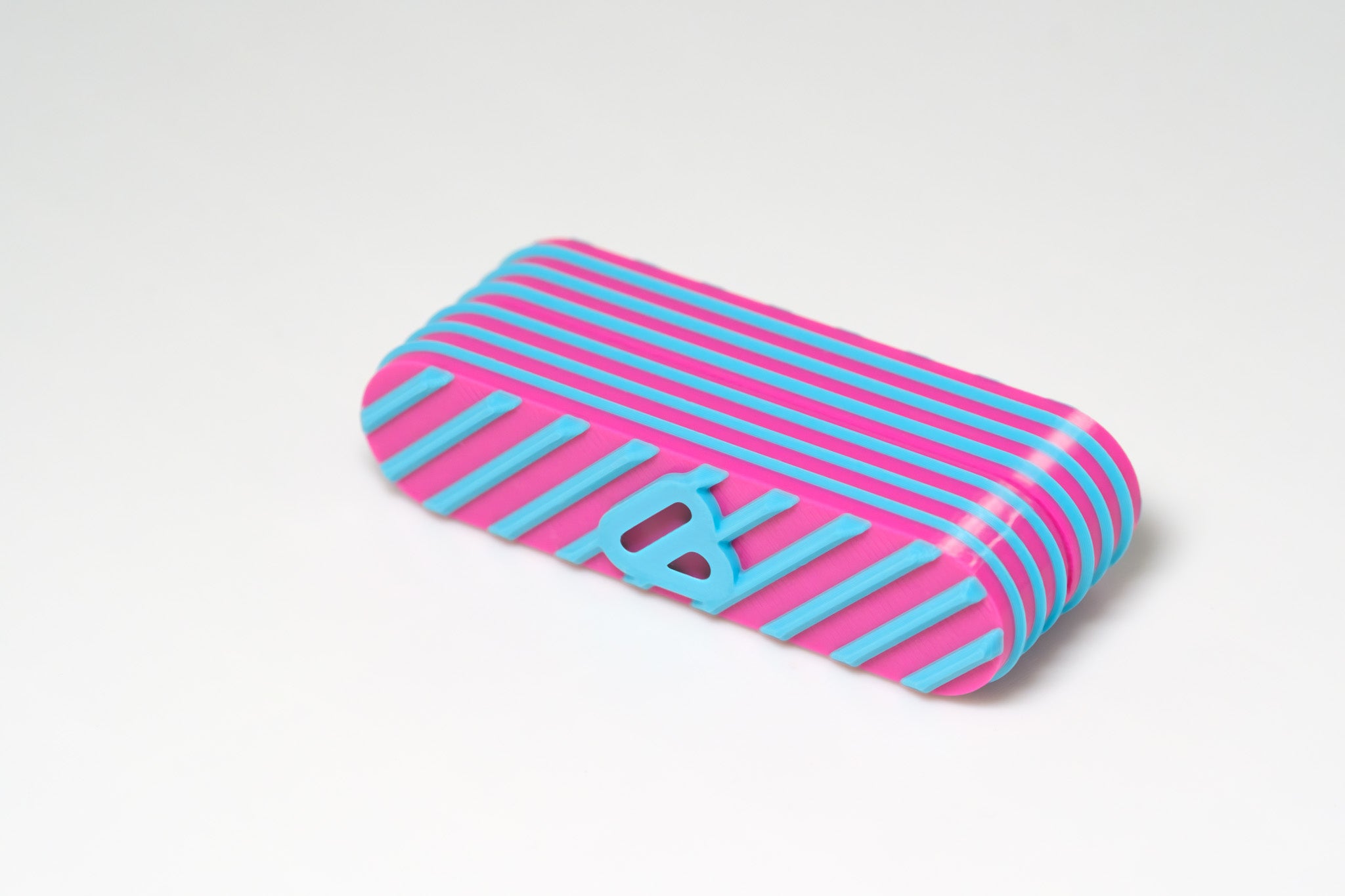 Bidgit (Magenta/Teal) with Hard Case
