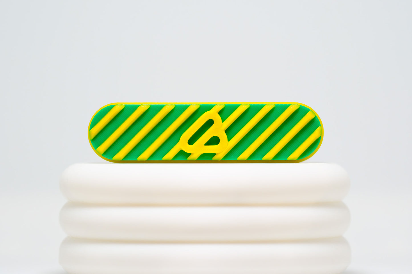 Bidgit (Green/Yellow) with Hard Case