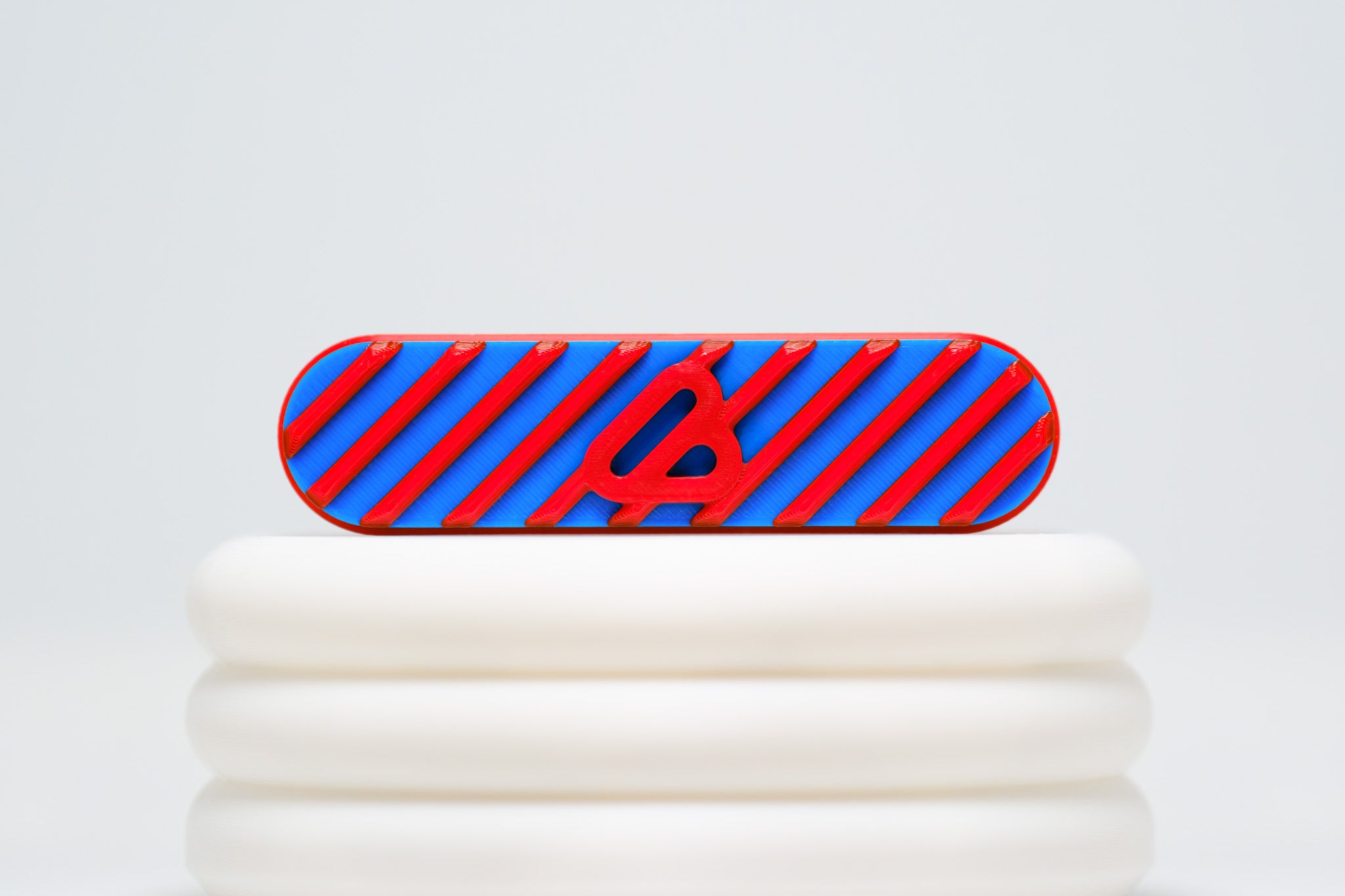 Bidgit (Blue/Red) with Hard Case